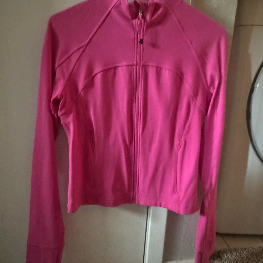 lululemon athletica Vibrant Pink cropped define Jacket